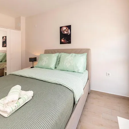 Comfortable With Central Location In